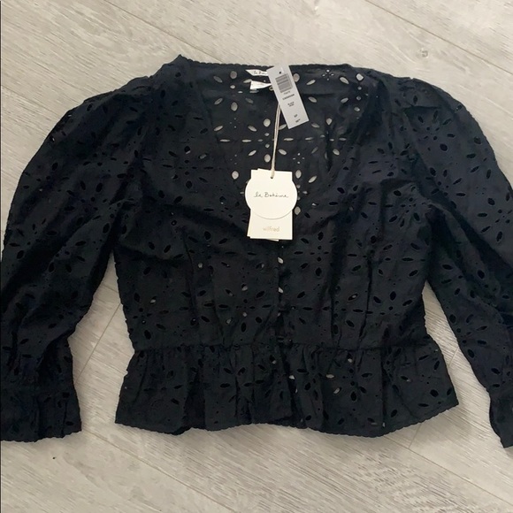 Wilfred Blouse - Aritzia - Picture 5 of 5